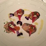 シノワ - 鯖のスモークと柿の前菜