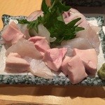 かがり - 安乗河豚のブツ刺し＆カワハギの肝