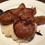 コリス - いつものフランス産が無く、今日はスペイン産のフォアグラ。
      普段より少しあっさり。