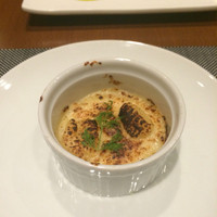 オッジ ダルマット 西麻布店 - アミューズ☆蟹のグラタン