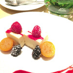 釜津田 - 自家製カスタードクリームのケーキ