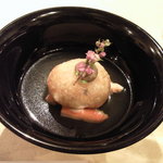 トゥ・ラ・ジョア - 蓮根とカニの葛寄せ揚げ（１２月）