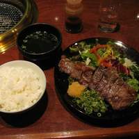 焼肉・しゃぶしゃぶ たちばな ヒルトンプラザイースト店 - ステーキランチ