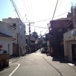 Hisago - お店の前から八坂の塔が見えます
