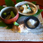 高台寺 土井 - アワビの辛子酢味噌和え、白海老のいりこ和え、子持ち昆布にメロン、バイガイのたらこ和え