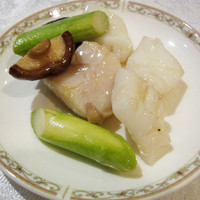 中国料理 彩龍 - 海鮮二種の炒め　緑野菜添え
                  