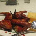 Dynasty Restaurant - 脆皮妙齢鴿