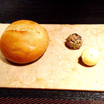 エクアトゥール - ［６回目］パン