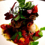 エクアトゥール - ［６回目］和牛黒タンの赤ワイン煮込み マリネしたアンコウロースト、トマトとハーブのソース
      