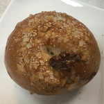 テコナ　ベーグルワークス - キャラメルオレンジクリーム 280円