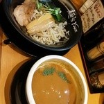 神虎 - レッドスパイシーMISO（季節のつけめんメニュー）