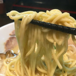 麺69 チキンヒーロー - 麺リフト