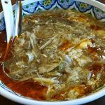 中国ラーメン揚州商人 - スラータンメン（刀切麺）
      