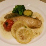 Itaria Ryourito Wainno Omise Kimura - 今が旬の真鱈です。ふわふわの食感で、レモンバターソースとの相性抜群です！
