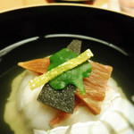 名古屋 浅田 - 12月：お椀（蟹ふかし、干し口子火取り、鶴菜、水前寺のり、ゆず）