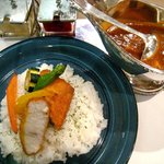 ＴＨＥ ＯＲＣＨＡＲＤ - ('10/07)本日のカレー