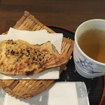 大阪浪花家 - お茶セット たい焼き＆コーン茶