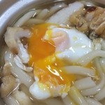 鍋焼うどん アサヒ - 気味が溶け出していい感じ