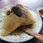 再發號 - 八寶肉粽(100元)