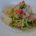 柚子のタリオーニ・ズワイガニと大根のソース(手打ち麺)
