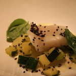 Restaurant MiYa－Vie - 蒸し焼きにした油子、ズッキーニと冬瓜、苦瓜、黒胡麻とバジル