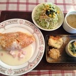 レストラン とまと - オムライスランチセット　920円