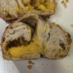 テコナ　ベーグルワークス - パンプキンラムレーズンクリーム