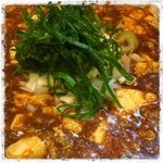 串の坊成田家 - 和出汁の辛旨麻婆豆腐〜
旨すぎます〜
ま、相変わらずの無茶振りメニューでしたが、マスターありがとうございました(*^_^*)