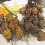 ナングロガル - セクワ（砂肝×2＋マトン×2＋ポーク×2）　￥280＋￥300＋￥300