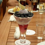 クラブハリエ - プルーベリーパフェ