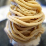 ラ・リューン - 