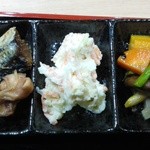 群青 - 「特上　海鮮丼定食」の　おばんざい