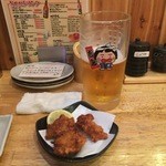 吉鳥 - ハーフ若鶏のから揚げと生ビール大