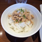 中華そば さかうち - ひき肉ごはん(小)￥２００