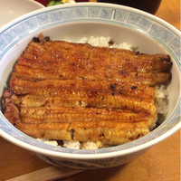 つきじ宮川本廛 - 中入り丼