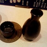 立ち呑み　ほたる - 日本酒「白雪」小徳利。