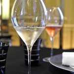 ガストロノミー ジョエル・ロブション - ガストロノミー ジョエル・ロブション グラスのシャンパン(2015.05)