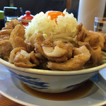 らーめんブッチャー 焼津店 - 29日(ニクの日)限定の超肉らーめん