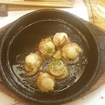 居酒屋 らくがき - ベビーホタテバター焼き