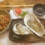 居酒屋 らくがき - セル牡蠣、切り干し大根