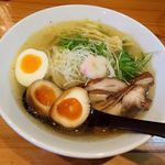 麺や七福（汐ラーメン－壱）※壱はチャーシューが鶏モモ肉です／クーポンで煮玉子トッピング