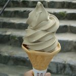 洗心寮 - ほうじ茶ソフトクリーム（300円）