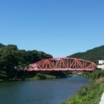 白玉饅頭　元祖 吉野屋 - きれいな川上挟