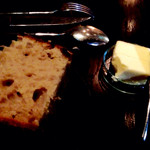 ラ・ボンヌターブル - 