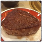 食彩和牛 しげ吉 - A5シャトーブリアン。良い具合に表面がカリッと仕上がりました。