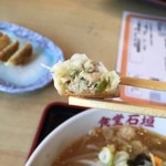 石垣食堂 - ニンニク、効いてます