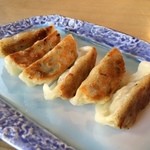 石垣食堂 - 餃子は毎回外さない
