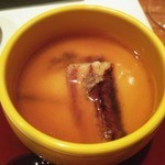 すし 市松 - 先付　穴子と煮鮑の餡かけ茶碗蒸し　※蟹身の代替料理