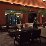 シグネチャー - フロント