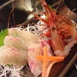海鮮料理 吾作どん  - H.27.12.29.夜 愛媛真鯛刺 580円税別+北海ぼたんえび造り 780円税別